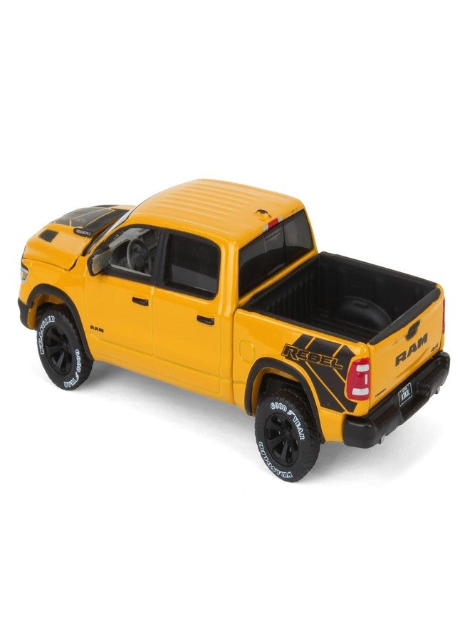 AW AUTO WORLD دودج رام ريبيل هافوك إيديشن 2023 (أصفر باجا) - Image 4